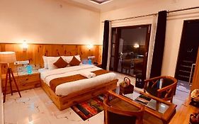 Sitara Resort, Scenic Mountain View Rooms With Balcony & Terrace